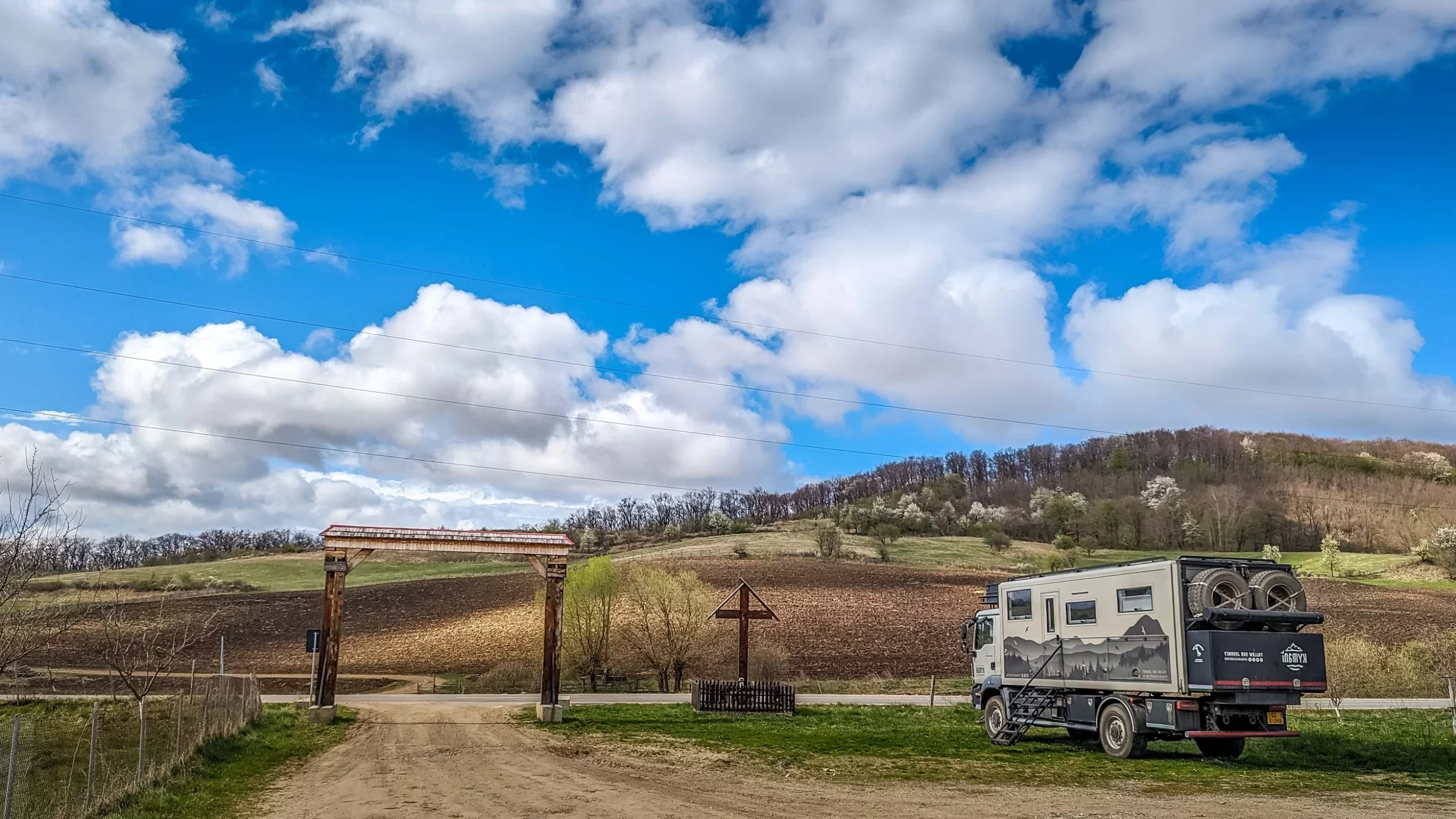 Kymani 4x4 camper romenie